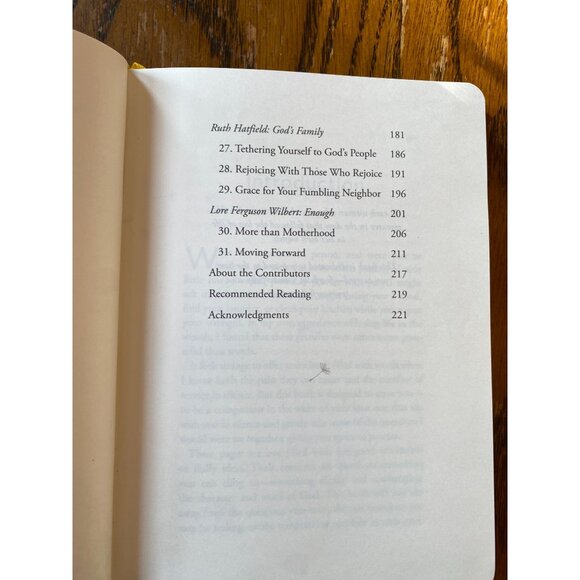 Held: 31 Biblical Reflections on God's Comfort and Care in the Sorrow of Miscarr - Picture 7 of 8